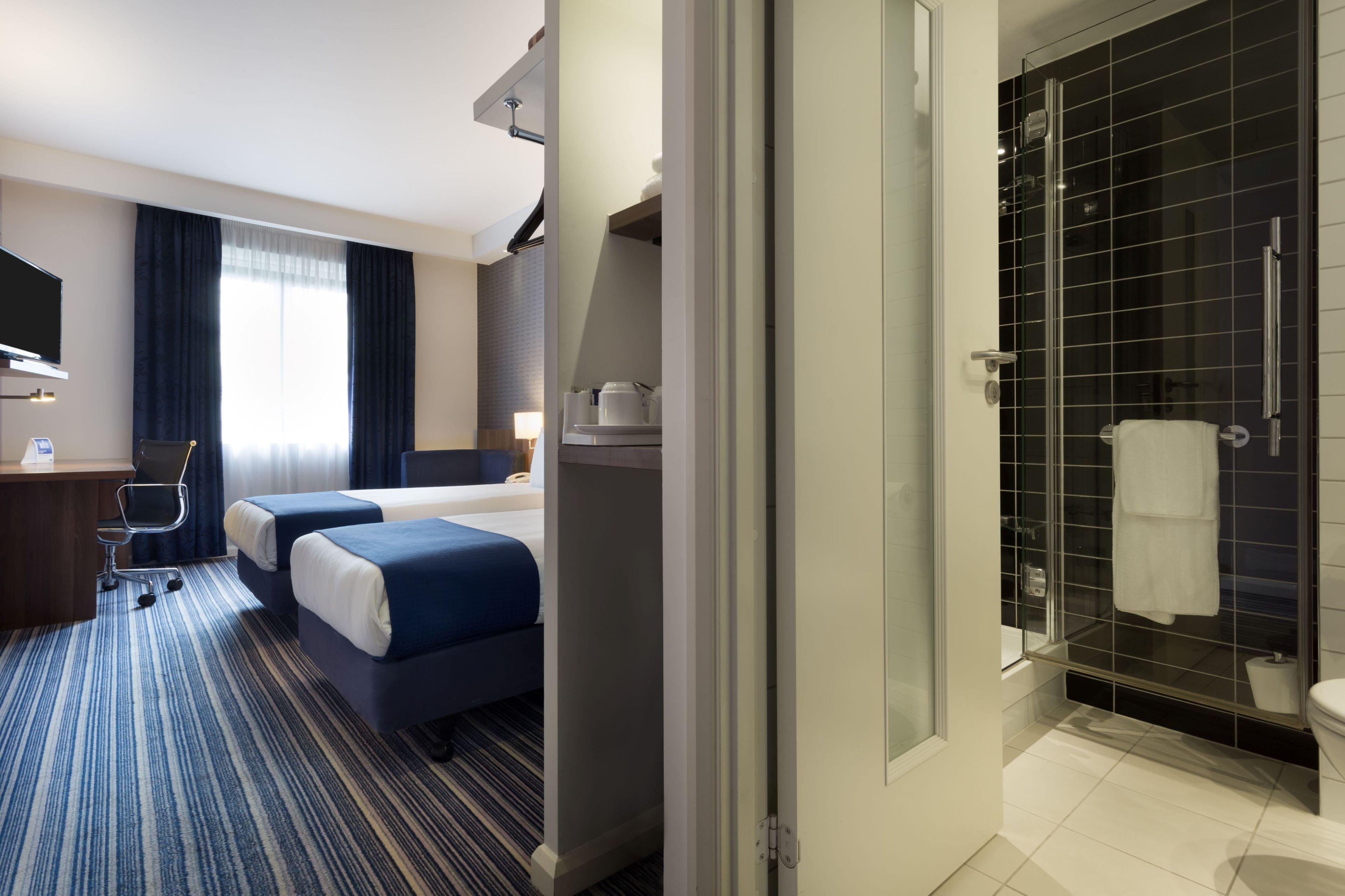 Holiday Inn Express Colchester, An Ihg Hotel Ngoại thất bức ảnh